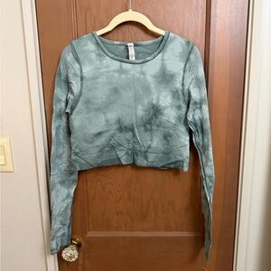 Green Tie-Dye Long Sleeve Crop Top